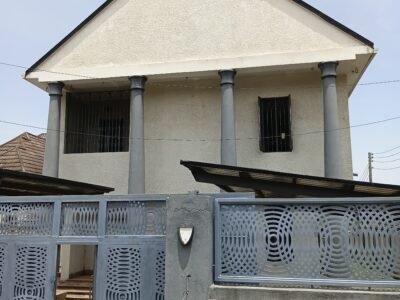 6-Bedroom Duplex with 2 Nos. 1-Bedroom BQ in Life Camp