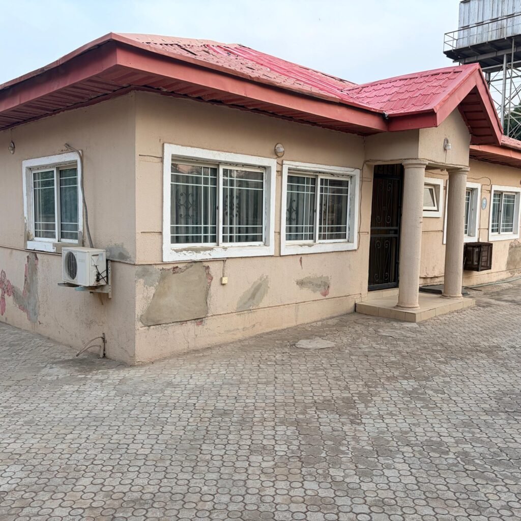 A spacious 3 Bedroom Bungalow with 2 room BQ at Citec Estate, Nbora District Abuja